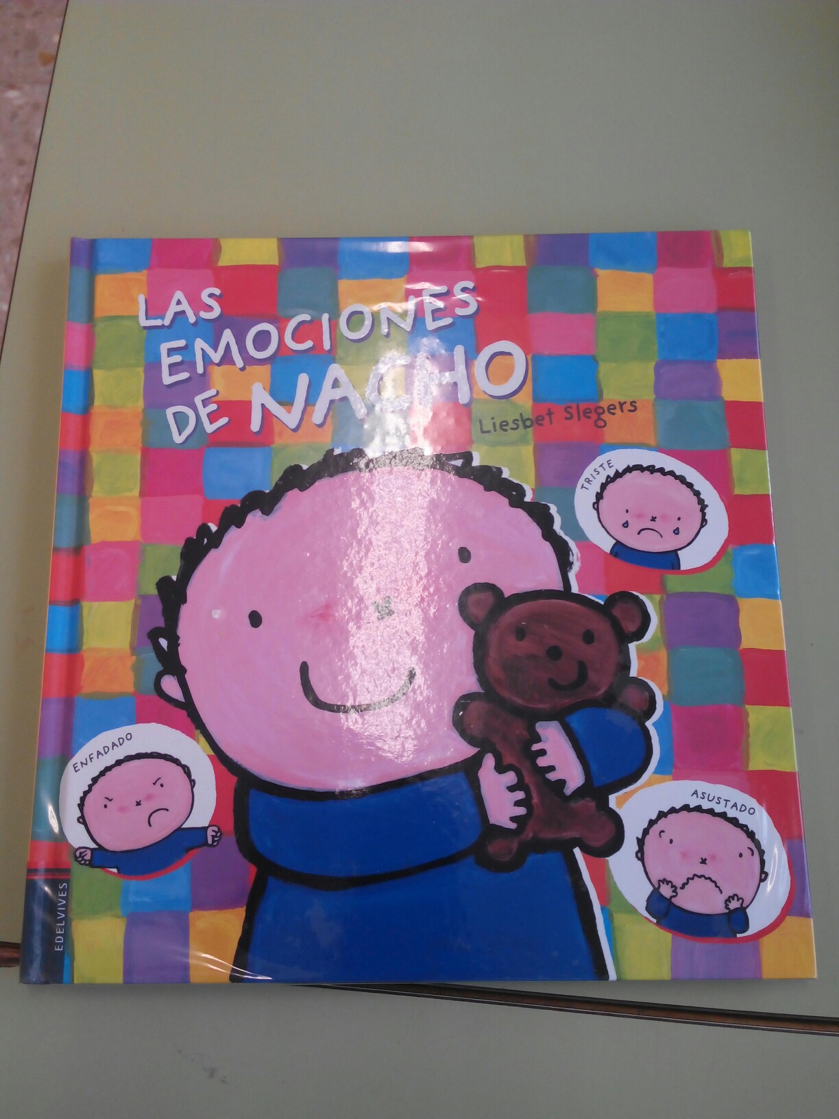 libro LAS EMOCIONES DE NACHO
